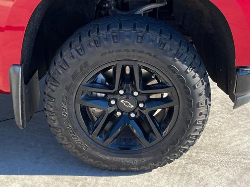 2020 Chevrolet Silverado 1500 Custom Trail Boss