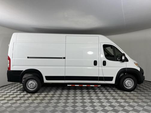 2025 RAM ProMaster 2500 Tradesman