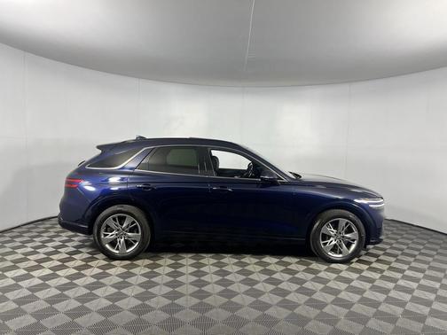 2024 Genesis GV70 3.5T AWD Sport