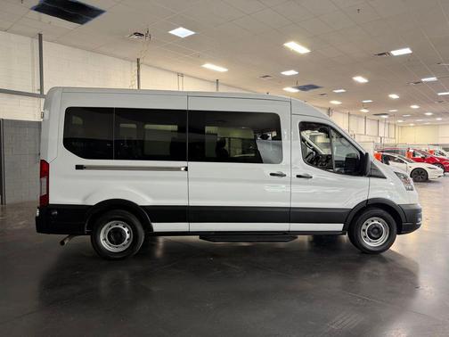 2024 Ford Transit-350 XL