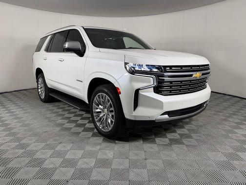 Iridescent Pearl Tricoat 2023 Chevrolet Tahoe Premier