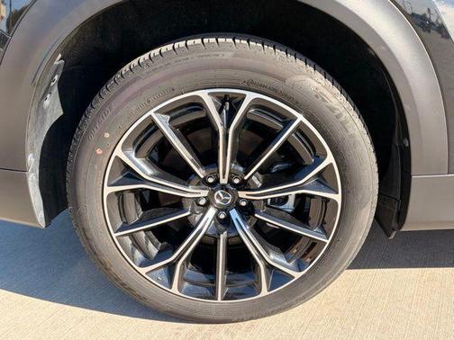 Jet Black Mica 2025 Mazda CX-70 PHEV Premium Package