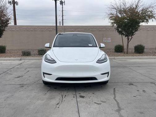 2023 Tesla Model Y Long Range Dual Motor All-Wheel Drive