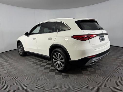 2024 Mercedes-Benz GLC 300 Base