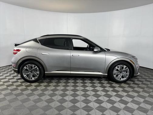 2024 Genesis GV60 Standard RWD