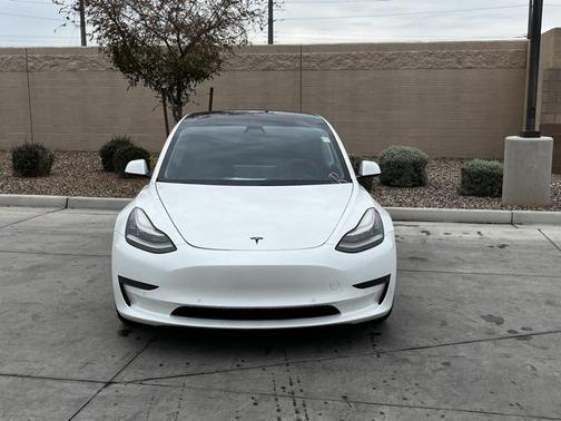 2020 Tesla Model 3 Standard Range Plus