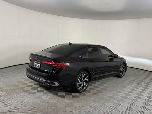 2025 Volkswagen Jetta 1.5T SEL