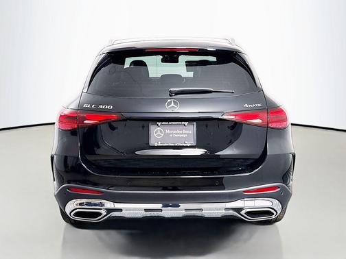 2026 Mercedes-Benz GLC 300 4MATIC