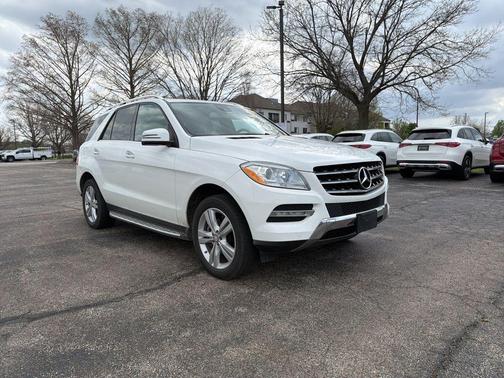 Polar White 2015 Mercedes-Benz M-Class 4MATIC