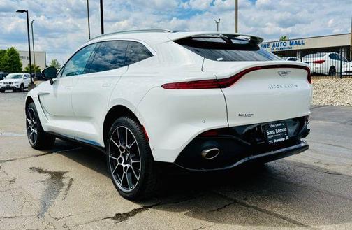 2021 Aston Martin DBX Base
