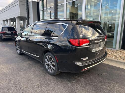 2017 Chrysler Pacifica Limited