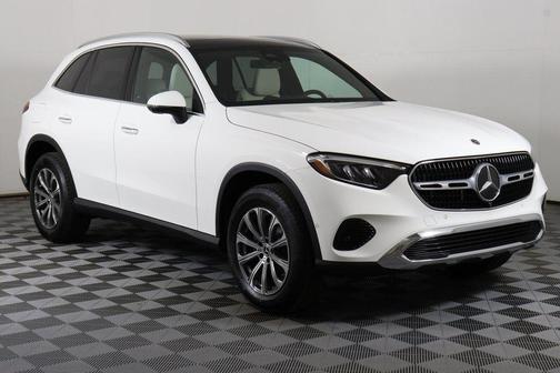 2025 Mercedes-Benz GLC 300 4MATIC