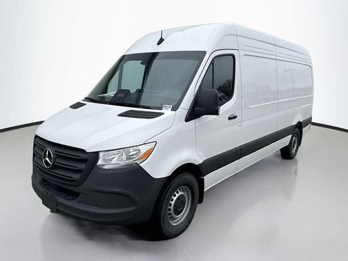 2026 Mercedes-Benz Sprinter 2500 Cargo 170 WB