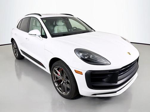 2022 Porsche Macan GTS