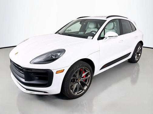 2022 Porsche Macan GTS