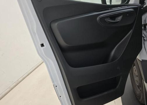 2025 Mercedes-Benz Sprinter 2500 Standard Roof