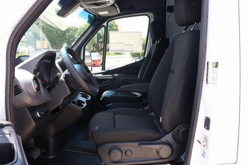 2025 Mercedes-Benz Sprinter 2500 High Roof