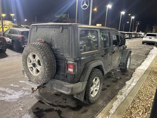 2018 Jeep Wrangler Unlimited Sport