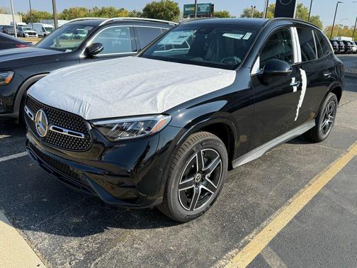 2026 Mercedes-Benz GLC 300 4MATIC