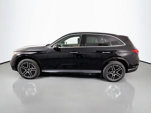2026 Mercedes-Benz GLC 300 4MATIC