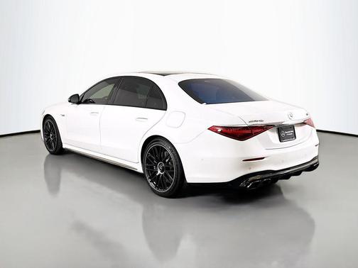 2025 Mercedes-Benz AMG S 63 E 4MATIC