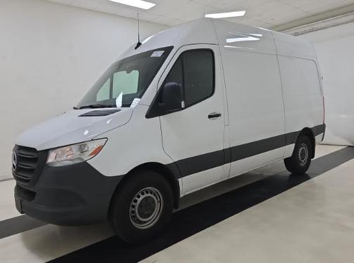 2023 Mercedes-Benz Sprinter 2500 Standard Roof