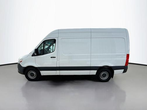2023 Mercedes-Benz Sprinter 2500 Standard Roof