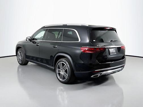 2026 Mercedes-Benz GLS 450 4MATIC