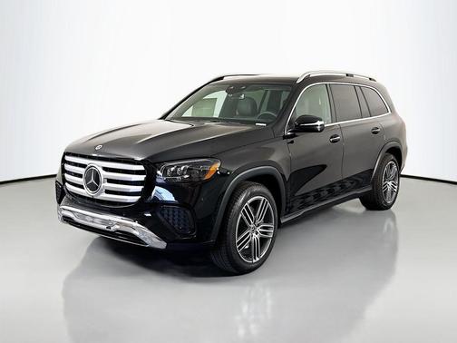 2026 Mercedes-Benz GLS 450 4MATIC