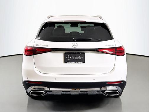 2026 Mercedes-Benz GLC 300 4MATIC