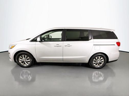 2019 Kia Sedona LX