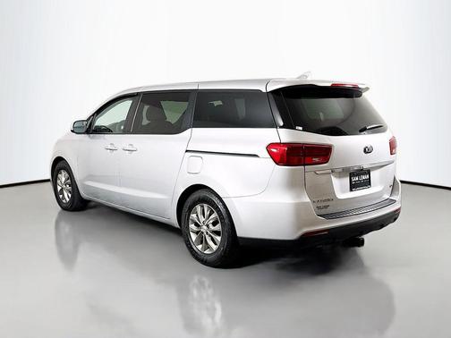 2019 Kia Sedona LX
