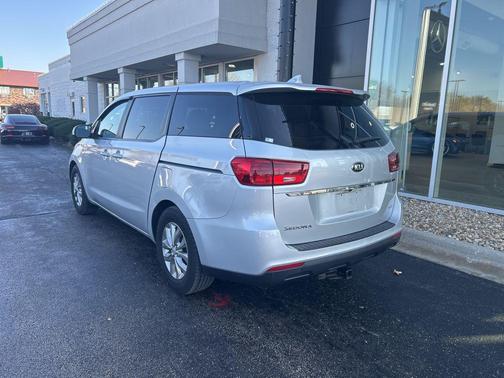2019 Kia Sedona LX