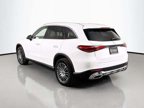 2026 Mercedes-Benz GLC 300 4MATIC