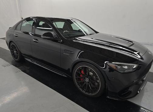 2024 Mercedes-Benz AMG C 63 S E Performance