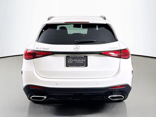 2026 Mercedes-Benz GLC 300 4MATIC