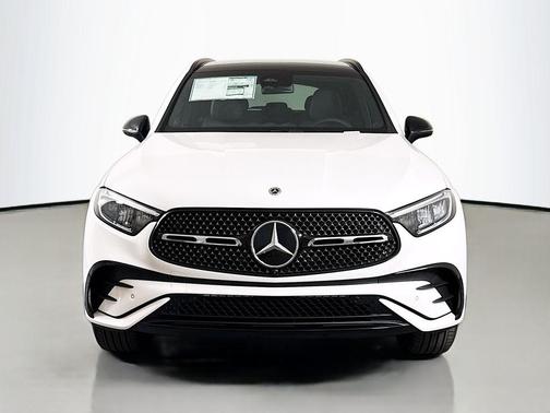 2026 Mercedes-Benz GLC 300 4MATIC