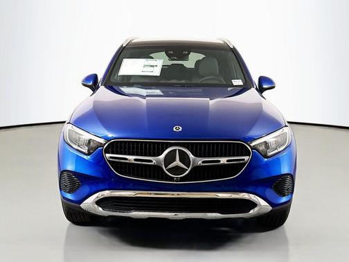 Starling Blue Metallic 2026 Mercedes-Benz GLC 300 4MATIC