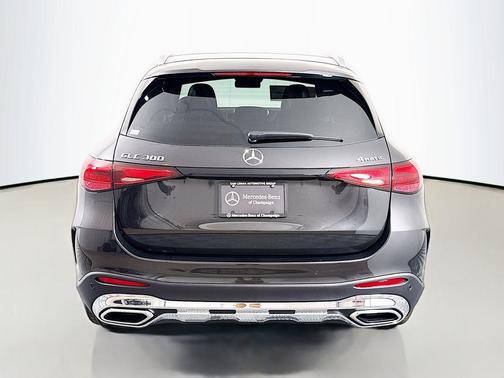 2026 Mercedes-Benz GLC 300 4MATIC