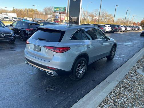 2024 Mercedes-Benz GLC 300 4MATIC