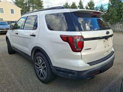 2018 Ford Explorer sport