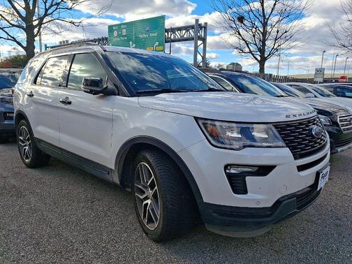 2018 Ford Explorer sport