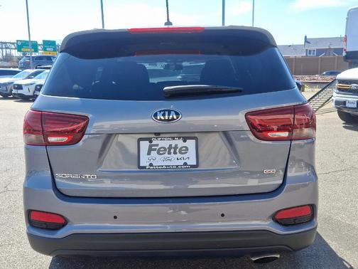 2020 Kia Sorento LX