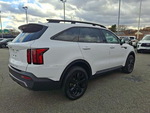 2022 Kia Sorento X-Line S