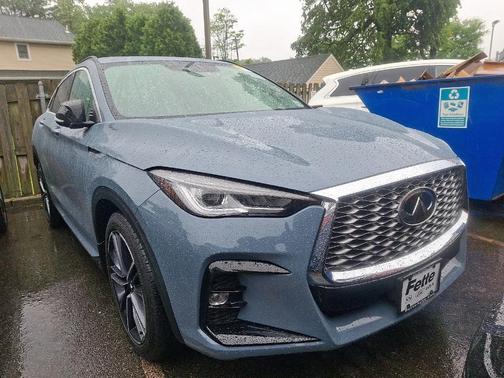2023 INFINITI QX55 LUXE