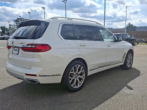 2022 BMW X7 xDrive40i