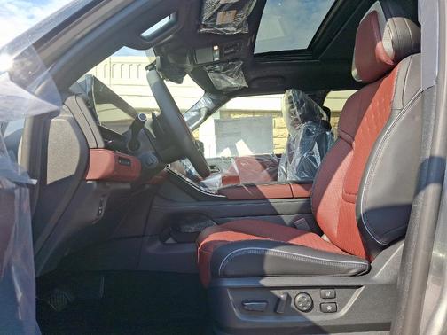 2025 INFINITI QX80 AUTOGRAPH