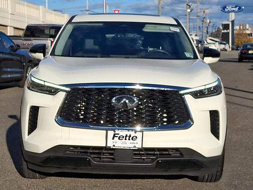 2023 INFINITI QX60 Pure
