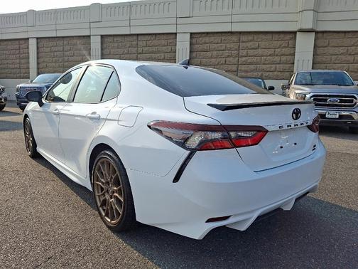 2024 Toyota Camry SE Nightshade