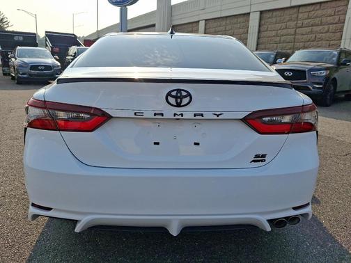 2024 Toyota Camry SE Nightshade
